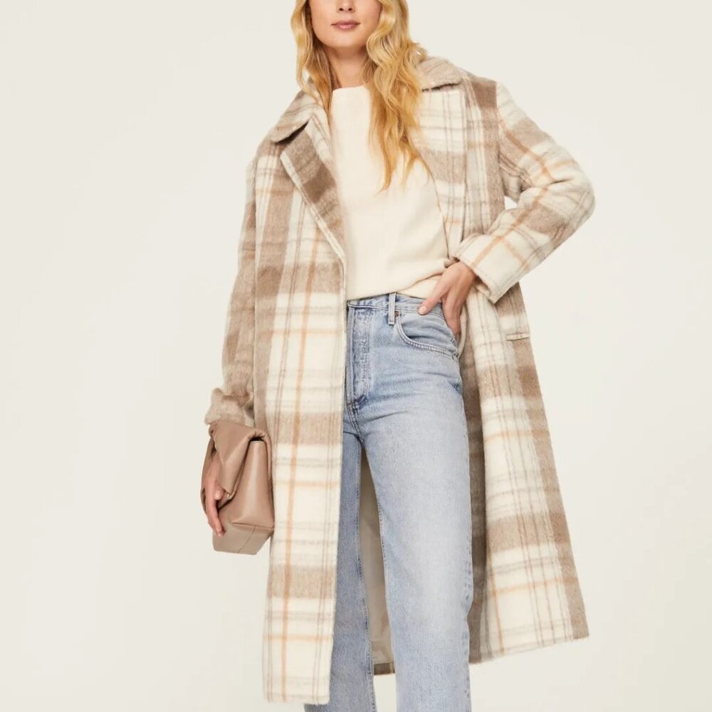 Wish Empire Off-White Coat Size XS